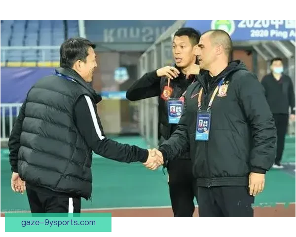 恒大逆转夺冠创历史纪录球迷狂欢庆胜利盛况